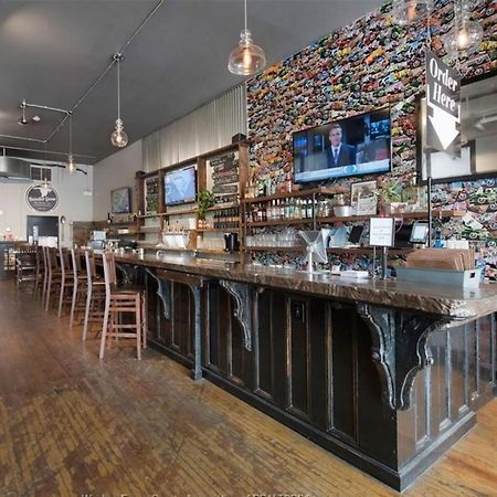 Heart & Hops Brewery Suites Kingsville Luaran gambar