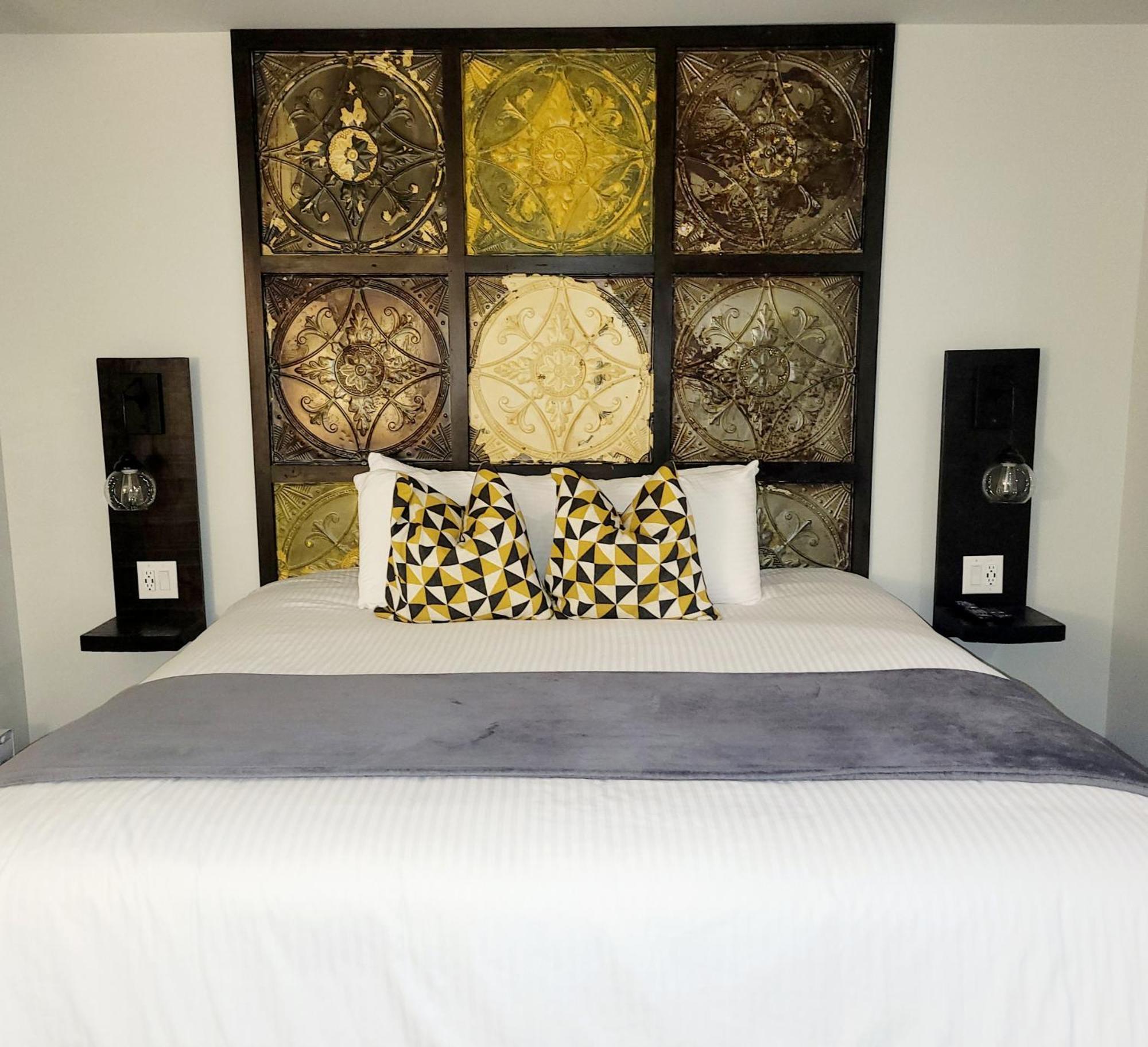 Heart & Hops Brewery Suites Kingsville Luaran gambar